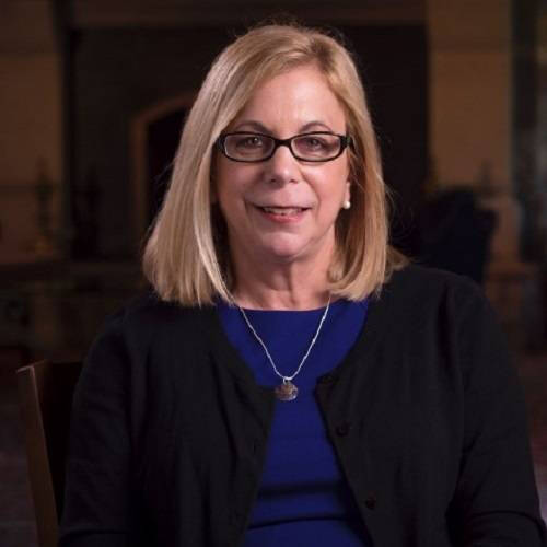 Kathy Vogelsang Headshot